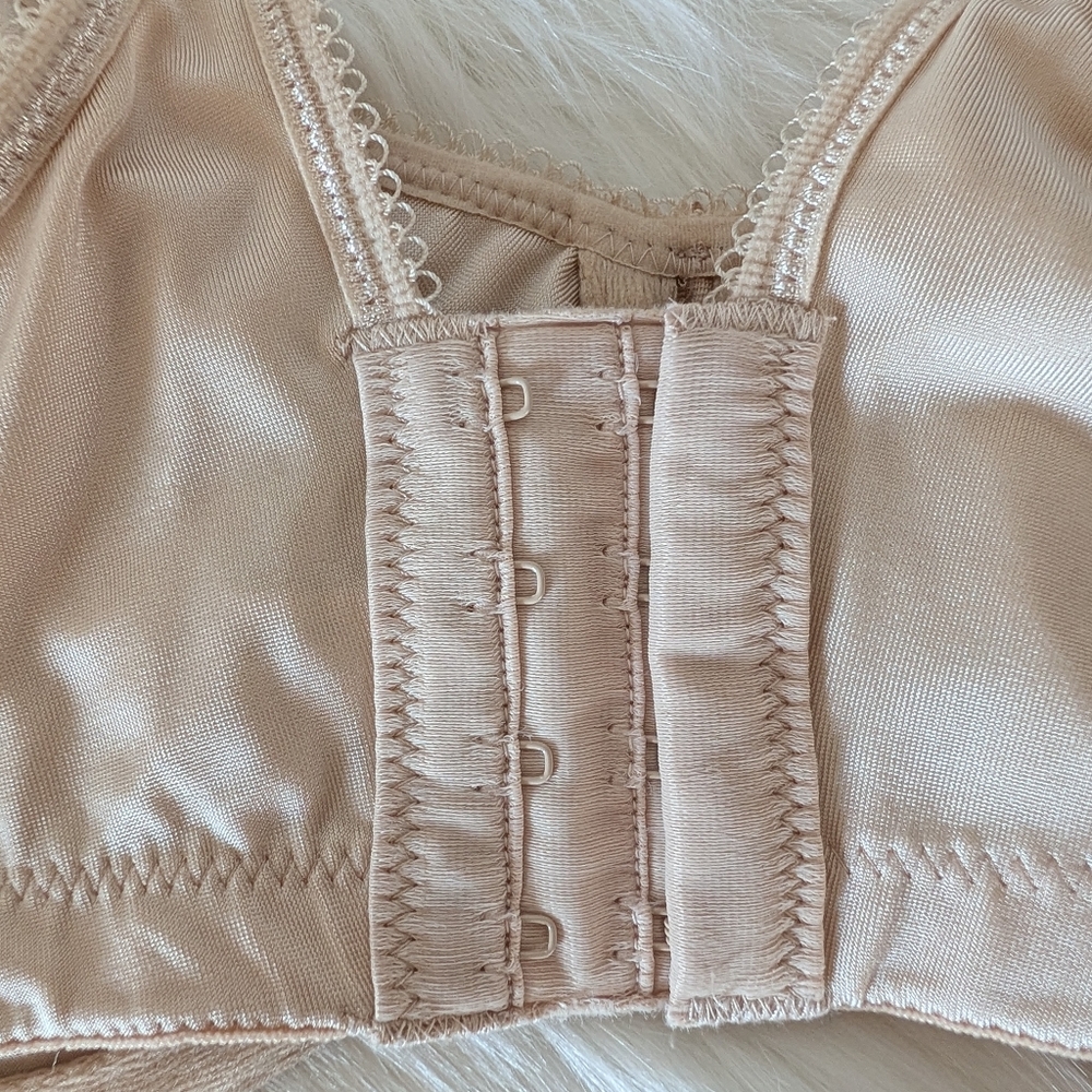 Wacoal Beige Basic Beauty Full Coverage Underwire… - image 6